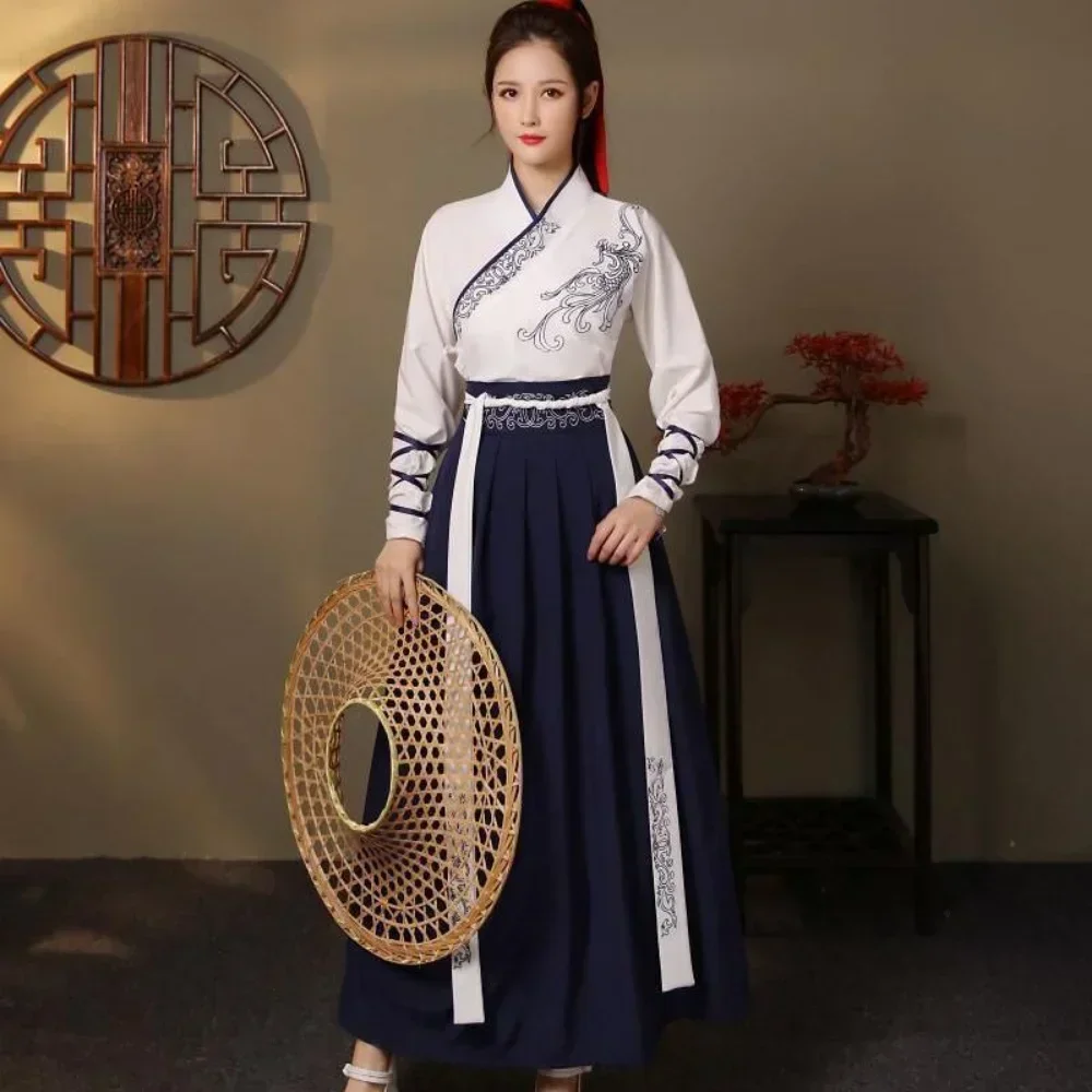 Vintage Fashion Queen - Modern Hanfu Women Top Skirt 2