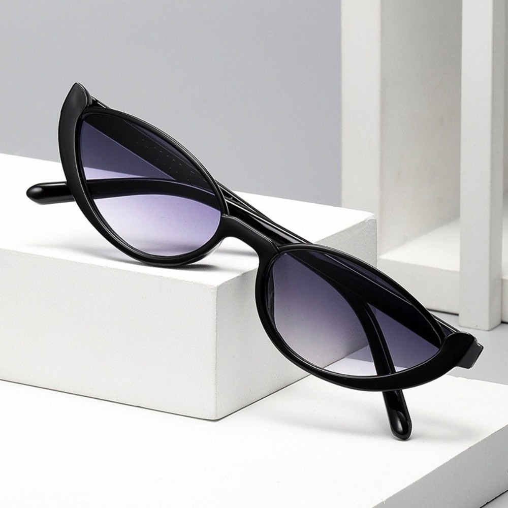Vintage Half-frame Cat Eye Sun - Vintage Fashion Photography 评论和价格