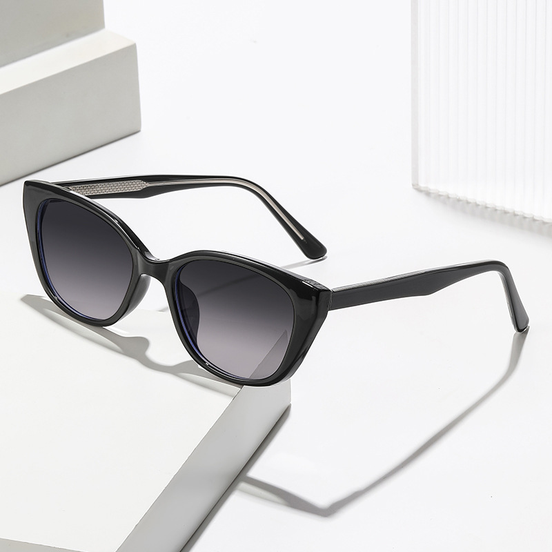 SEAMERGO Vintage Cat-eye Style - Vintage Fashion Photography 评论和价格
