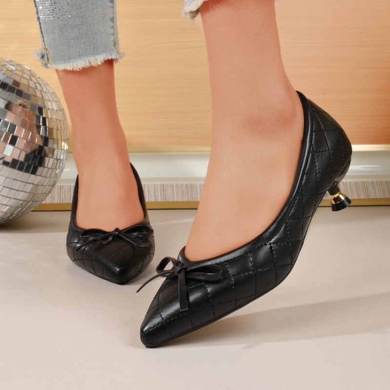 Vintage Women's Pointed Toe Bo - Vintage Fashion Aesthetic 评论和价格