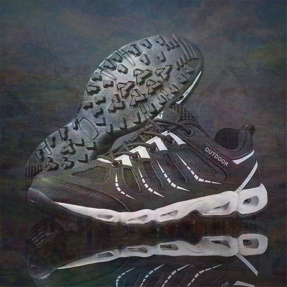 Sumer Round Tip Silver Sneaker - Vintage Fashion Resale 评论和价格